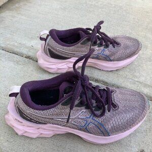 Asics Novablast 2